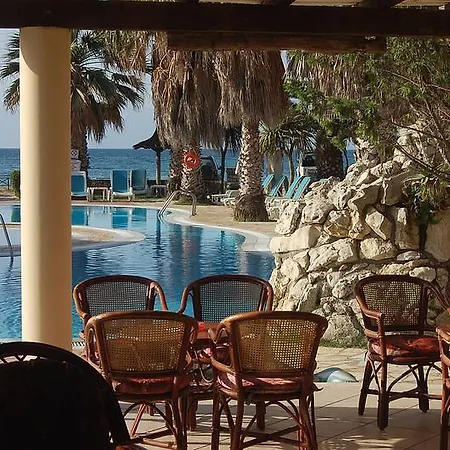 Orestis Otel